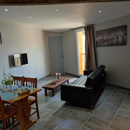 Appartement Violette La Guerche-sur-l'Aubois Εξωτερικό φωτογραφία